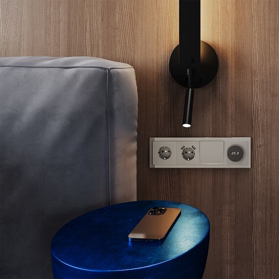 Розетка встраиваемая VOLTUM S70 с заземлением и защитными шторками, 16А, с USB, A+A, (кашемир), изображение 6