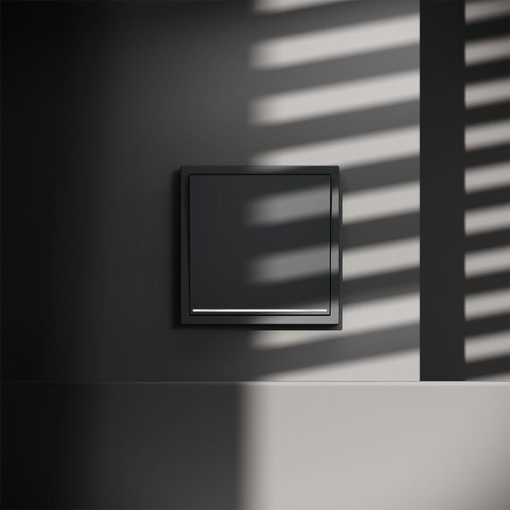 Проходной переключатель встраиваемый VOLTUM S70 одноклавишный с подсветкой 10А, (графит), изображение 4