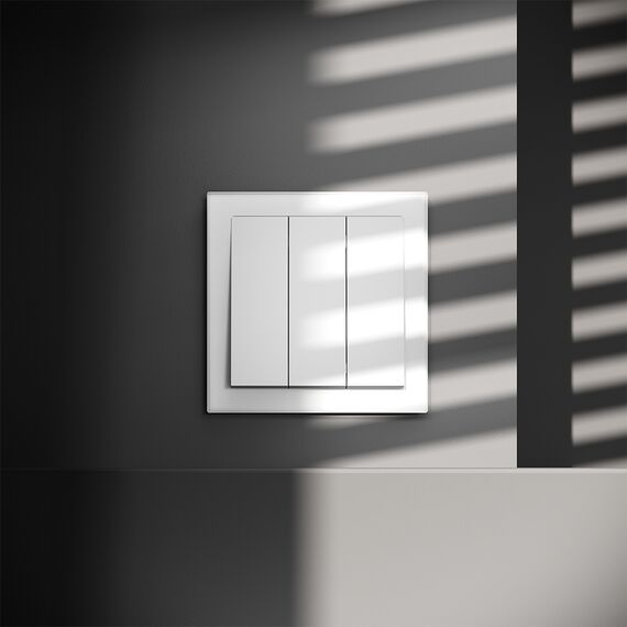 Выключатель встраиваемый VOLTUM S70 трехклавишный 10А, (белый матовый), изображение 6