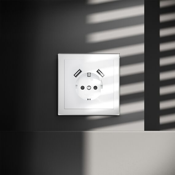 Розетка встраиваемая VOLTUM S70 с заземлением и защитными шторками, 16А, с USB, A+A, (белый глянцевы, изображение 5