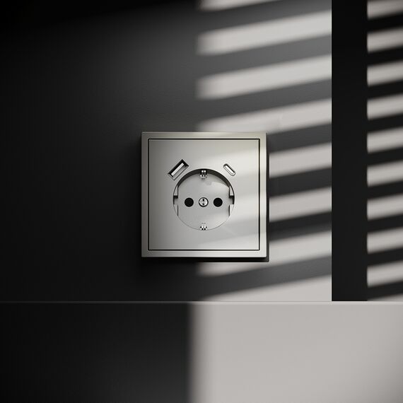 Розетка встраиваемая VOLTUM S70 с заземлением и защитными шторками, 16А, с USB, A+С, (шелк), изображение 3