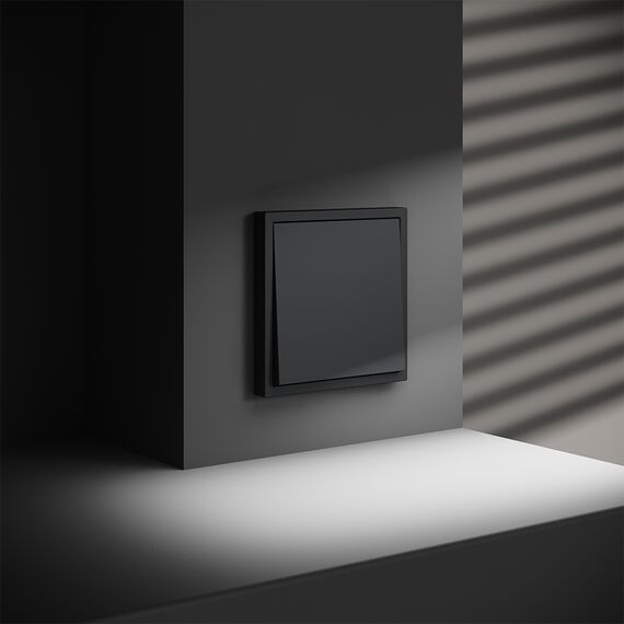 Перекрестный переключатель встраиваемый VOLTUM S70 одноклавишный 10А, (графит), изображение 5