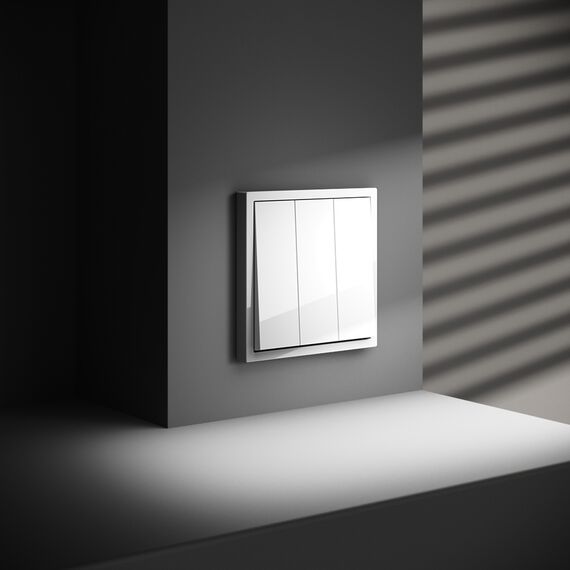 Выключатель встраиваемый VOLTUM S70 трехклавишный 10А, (белый глянцевый), изображение 4