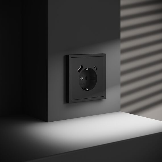 Розетка встраиваемая VOLTUM S70 с заземлением и защитными шторками, 16А, с USB, A+С, (черный матовый, изображение 5